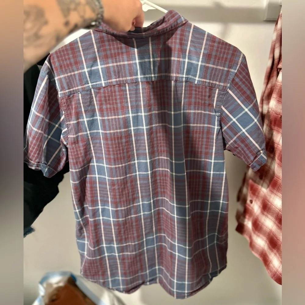 Columbia Men's Plaid Shirt in Blue and Red - Picture 3 of 3